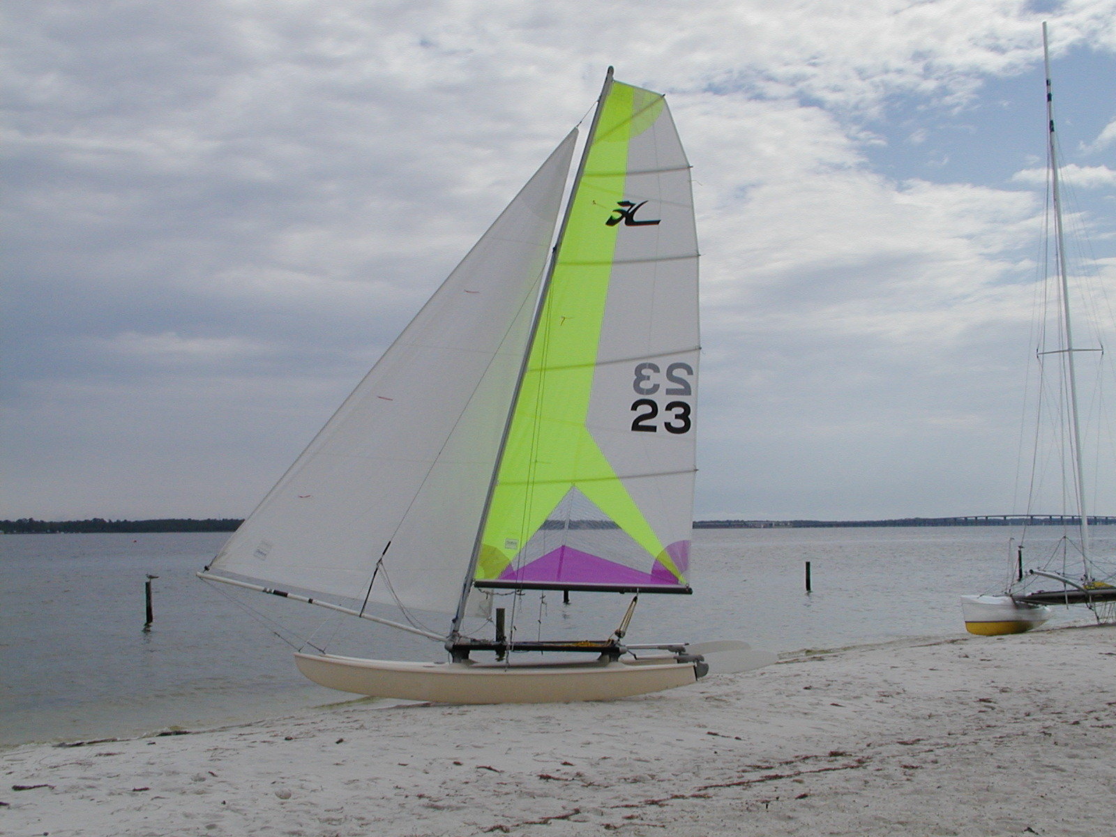 Attached picture 71339-HOBIE 14 MAXI2.jpg
